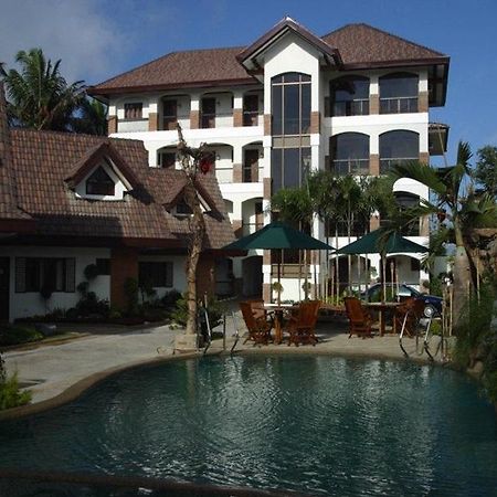 Hotel Dominique Tagaytay City Exterior foto